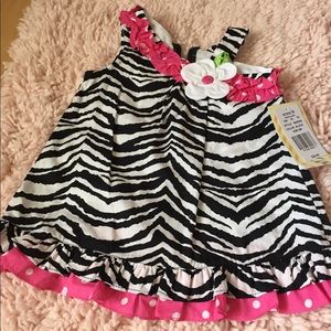 NWT Rare Too Dress 9months 💗